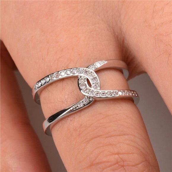 . Jewelry - Infinity 925 Silver Ring Round Cut White Sapphire